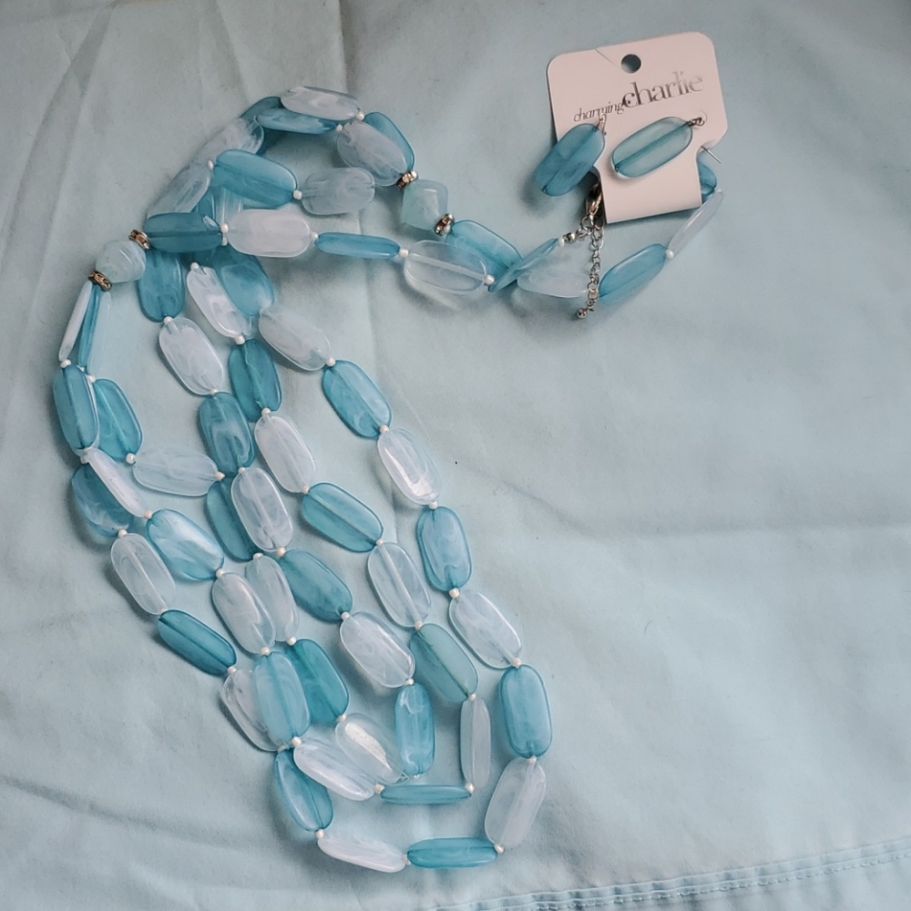 New Turquoise Necklace Earring Set 40 inches